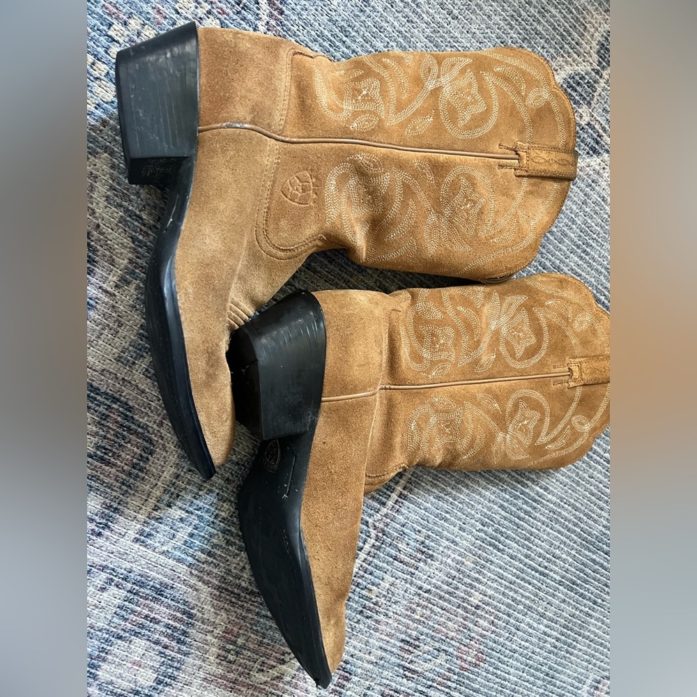 Brown Suede Size 7 Cowboy Boots